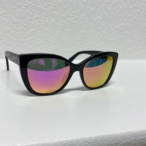Diff Eyewear Ruby Polarized Sunglasses